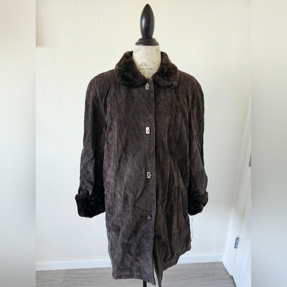 Vintage Inspired Gallery Brown Leather Coat Faux Fur Collar Cuffs Dark Academia